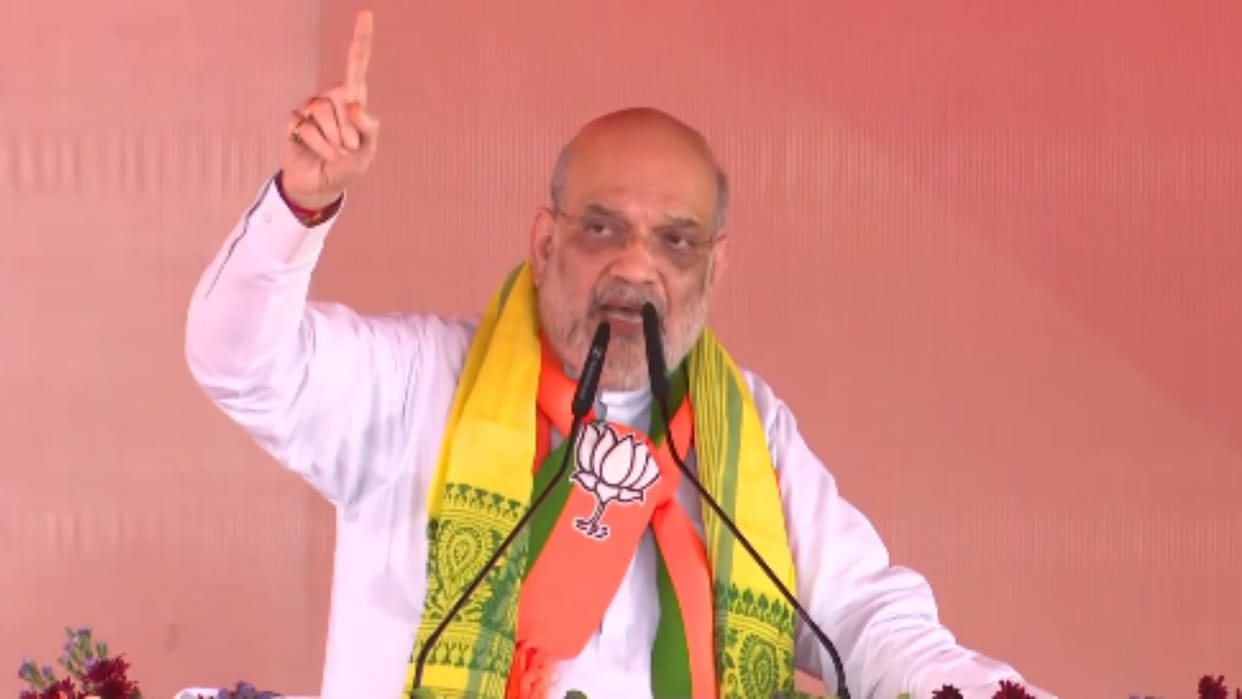 Politics will root out every single infiltrator one by one Amit Shah roars Bengal urges Elect a BJP government