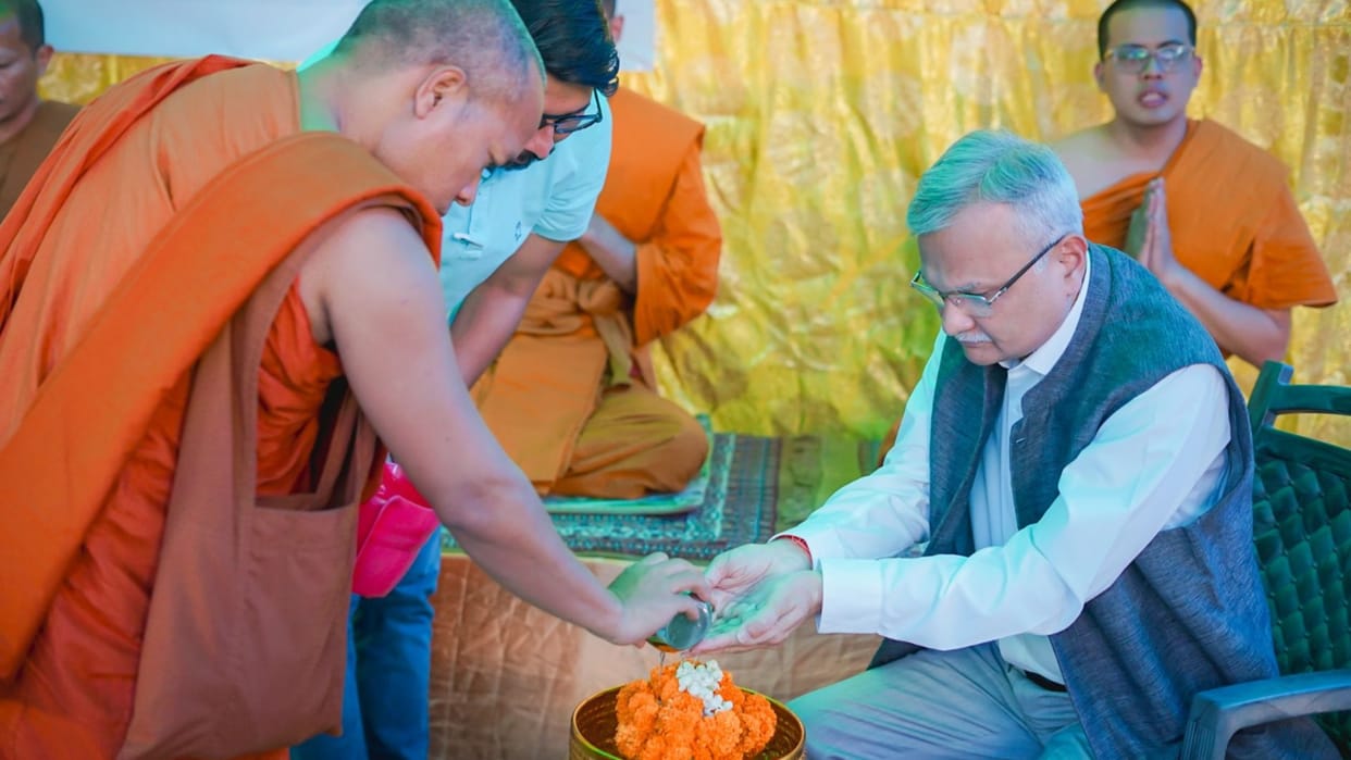 Thai New Year celebrated for first time at BHU fragrant water offered to Buddha in varanasi