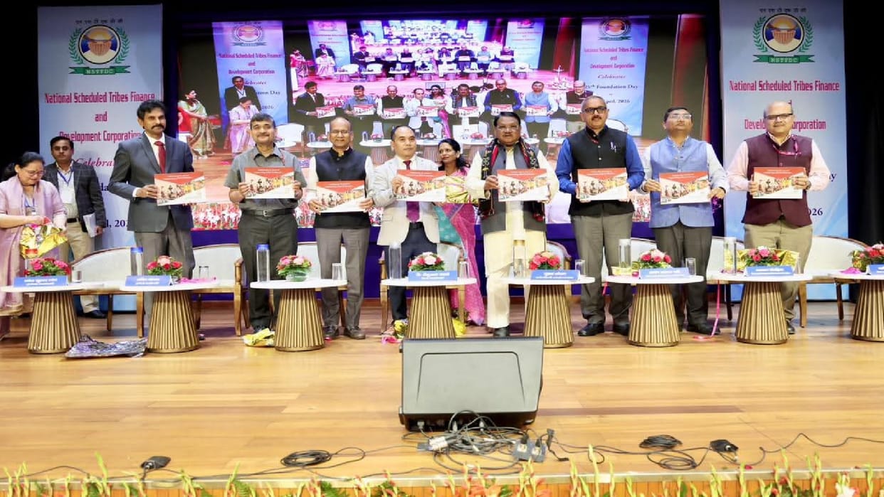 Promoting tribal entrepreneurship, Union Minister Jual Oram said – 'Become job creators, not job seekers'