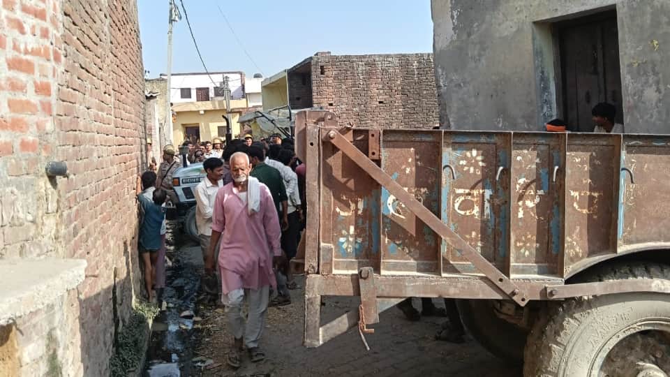 Mischievous Elements Halt Ambedkar Procession Stone-Pelting at Police Unrest Ensues In Kasganj