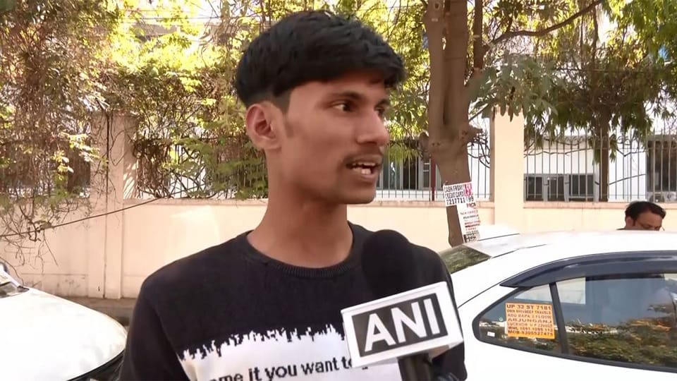 Employee alleges attack by police outside company premises in Noida