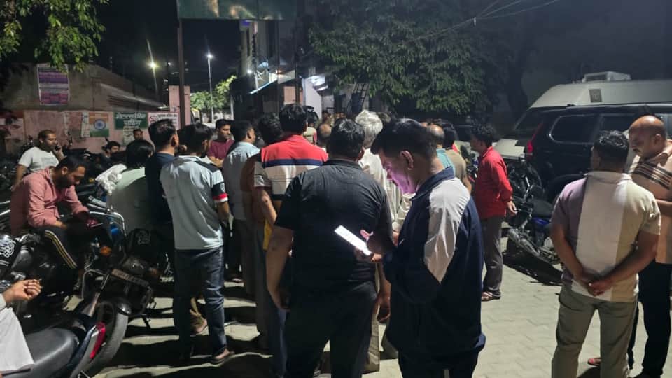 Security Guard Dies Due to Gas Leak Major Accident at Malakpur Sugar Mill in Baghpat