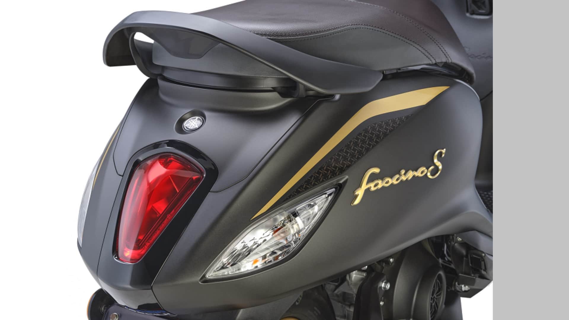 Yamaha Fascino 125 FI Hybrid 2026 Model Launched: New Design, TFT Display and Smart Hybrid Features
