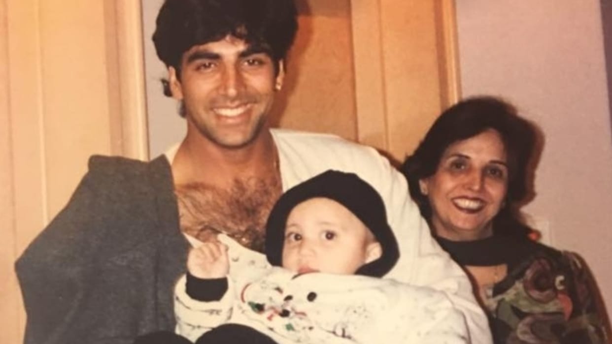 Akshay Kumar Revealed How His Mother Convinced Him To Think Big When He Was Buying A 2Bhk House