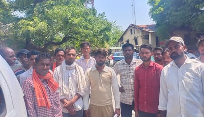 patient who had come to a private hospital in Haldwani for eye surgery died and his family created a ruckus