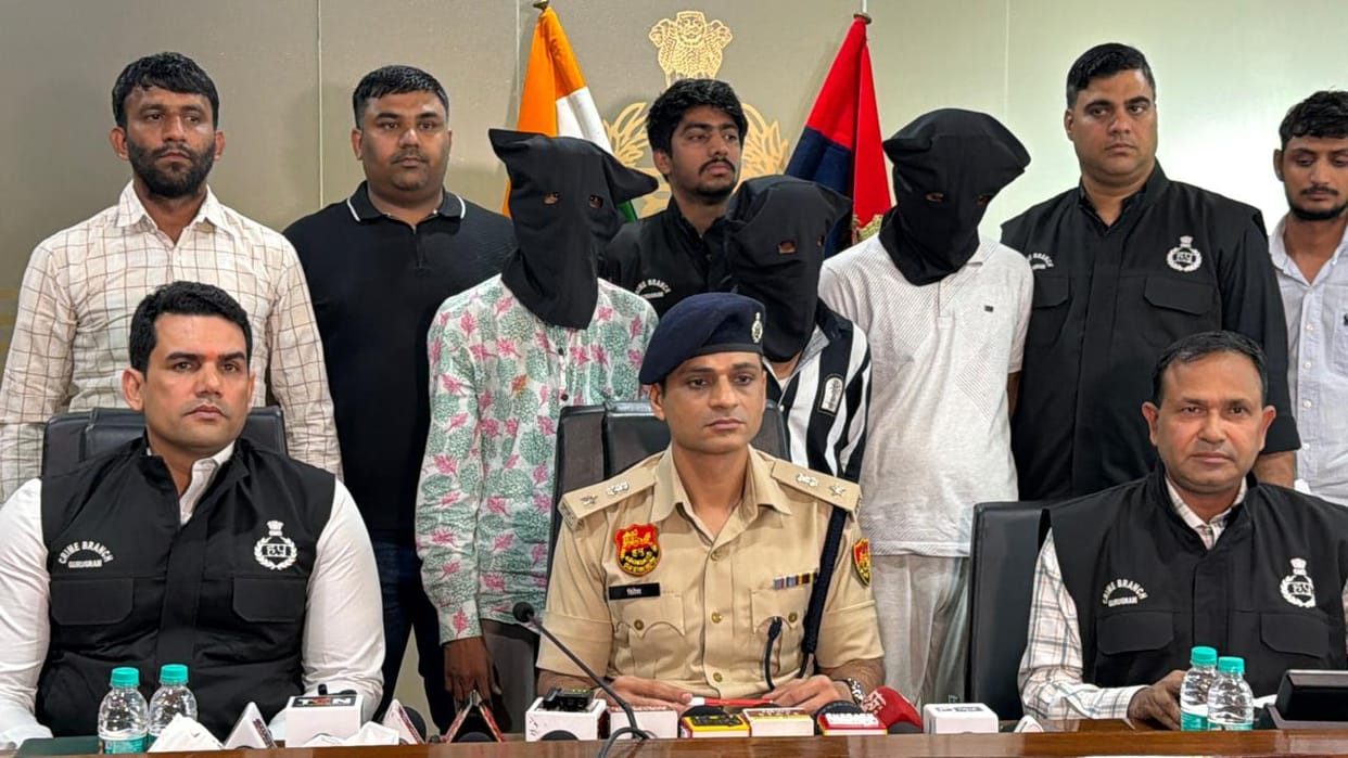 Four accused arrested in case of cheating complainant of Rs 2.49 crore by giving fake gold coins in Gurugram