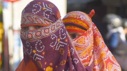 UP getting early as April? Mercury crosses 40 degrees in 15 districts; find out the scien