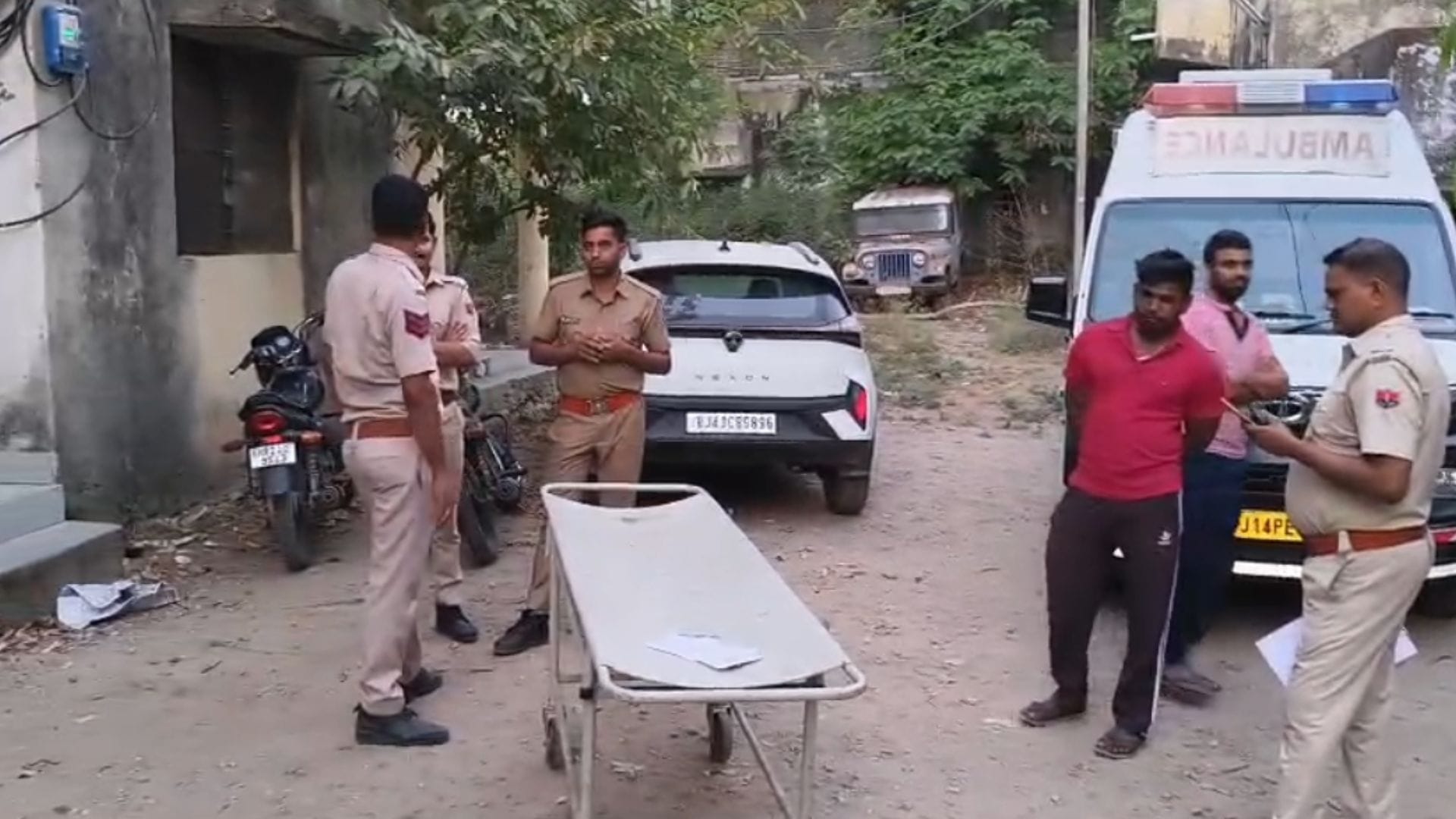 Udaipur ANM Suicide Case Love Marriage Turns Tragic Body Found on Stairs Accused Absconding