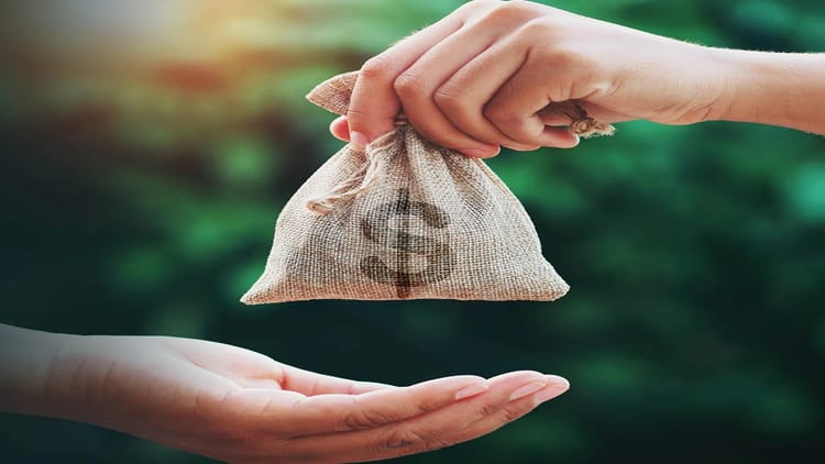 कर्ज लेने में रायपुर सबसे आगे, कई जिले पीछे: बैंकिंग आंकड़ों ने खोली विकास की असल तस्वीर, पढ़े पूरी खबर