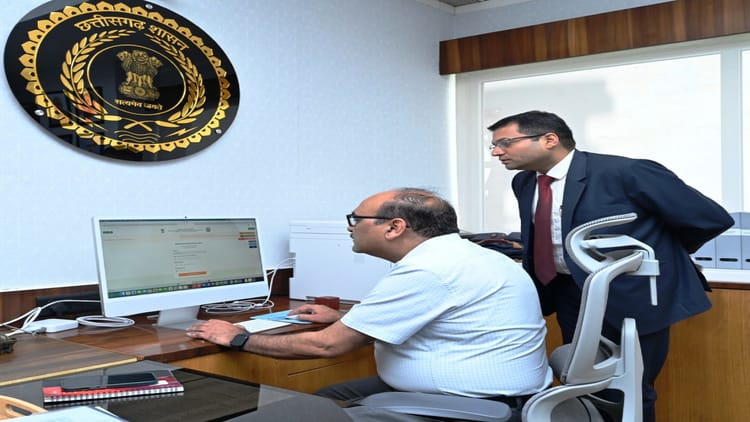 CG News: छत्तीसगढ़ में जनगणना 2027 के तहत स्व-गणना की शुरूआत, अब नागरिक खुद भर सकेंगे अपनी जानकारी
