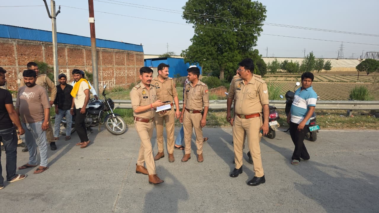 An uncontrolled car broke divider and crushed three women in Hapur