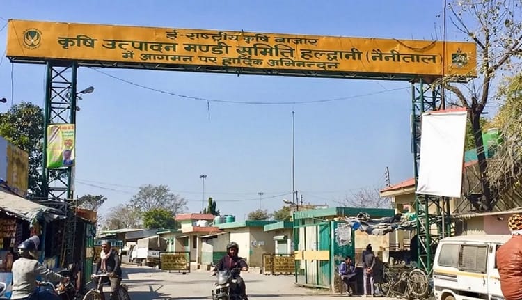 Uk: महंगाई नियंत्रण के लिए मंडी में खोले जाएंगे रिटेल काउंटर, सीएम के निर्देश पर मंडी अध्यक्ष ने की बैठक