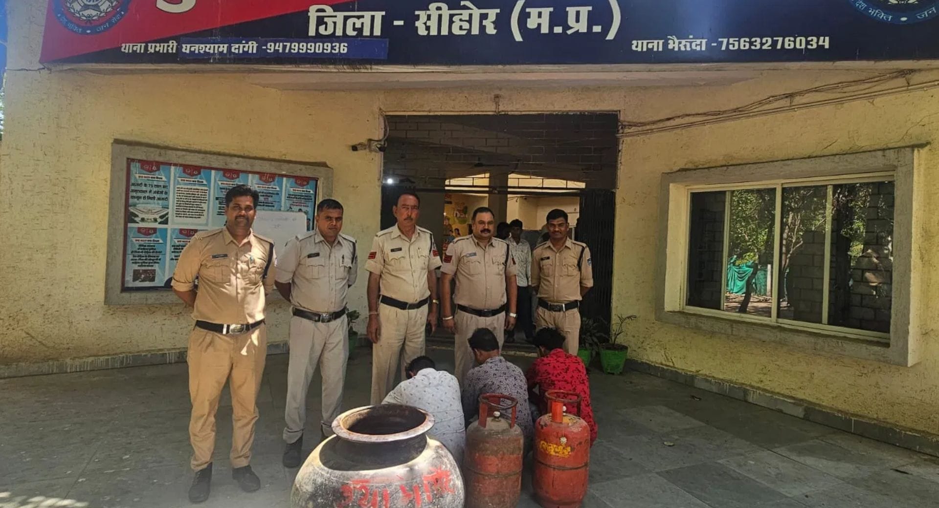 पुलिस ने 24 घंटे में दबोचे तीन आरोपी