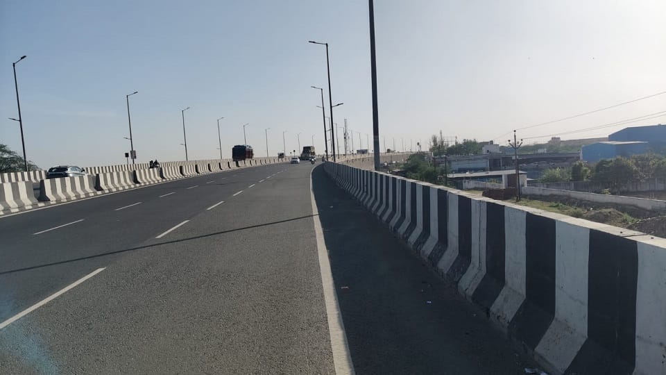 Flyover Design Questioned After Fatal Fall in Agra