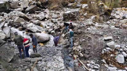 Yamunotri Dham Route Poses Challenges Life-Threatening Risks at Ghat Char Dham Yatra 2026