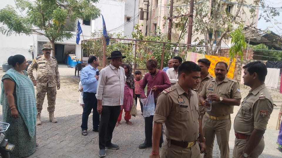 Housing Development Council cracks down on illegal encroachments in Kalindi Vihar seals 11 houses