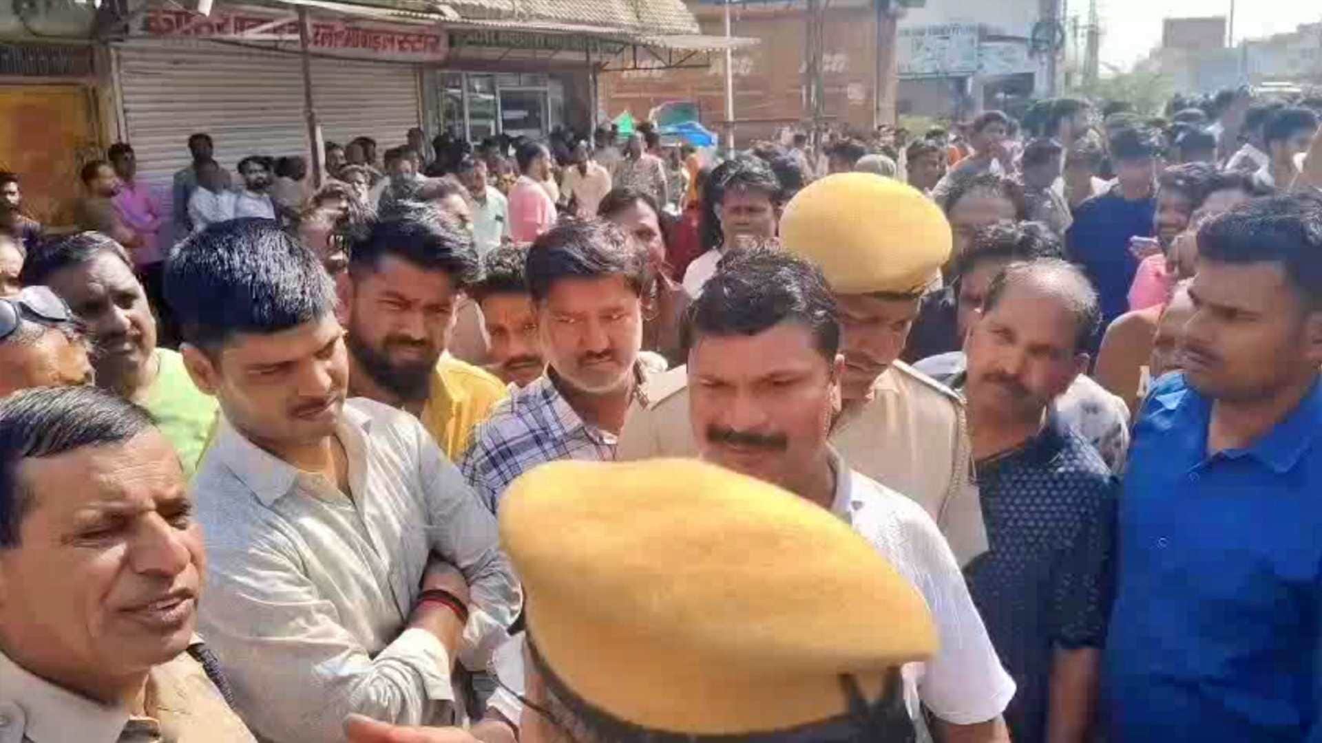 Baran Tragedy: Young Siblings Killed in Collision with Mining Tractor; 3-Hour Traffic Jam on Shahabad Road