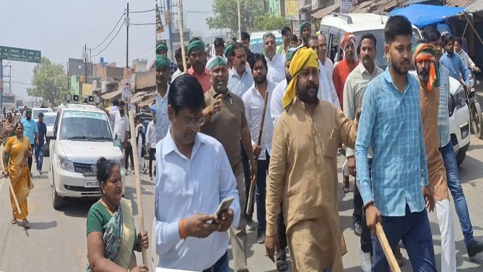 Clash between farmer union workers and police