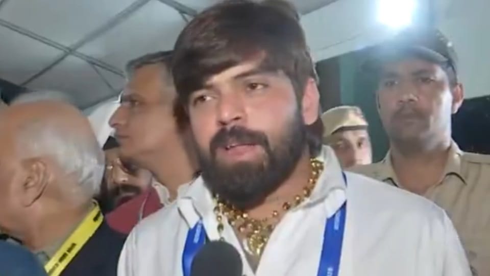 Masoom Sharma Apologizes Over Dehradun Controversy Lashed Out at Journalists in Chandigarh