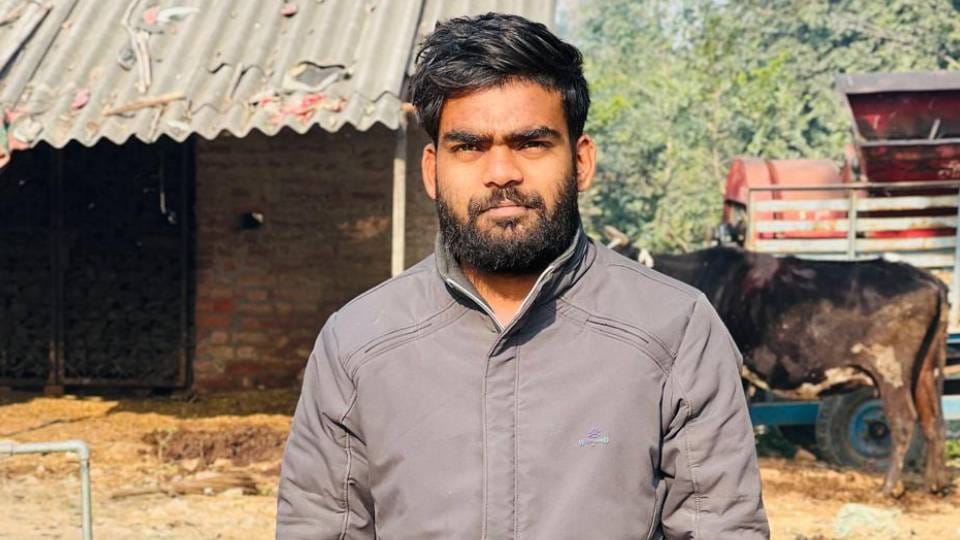 Car Collides with Bike in Barabanki Youth Dies Companion in Critical Condition