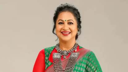 thaai kizhavi radhika sarathkumar is a famous bollywood actress who worked with rishi kapoor and hema malini