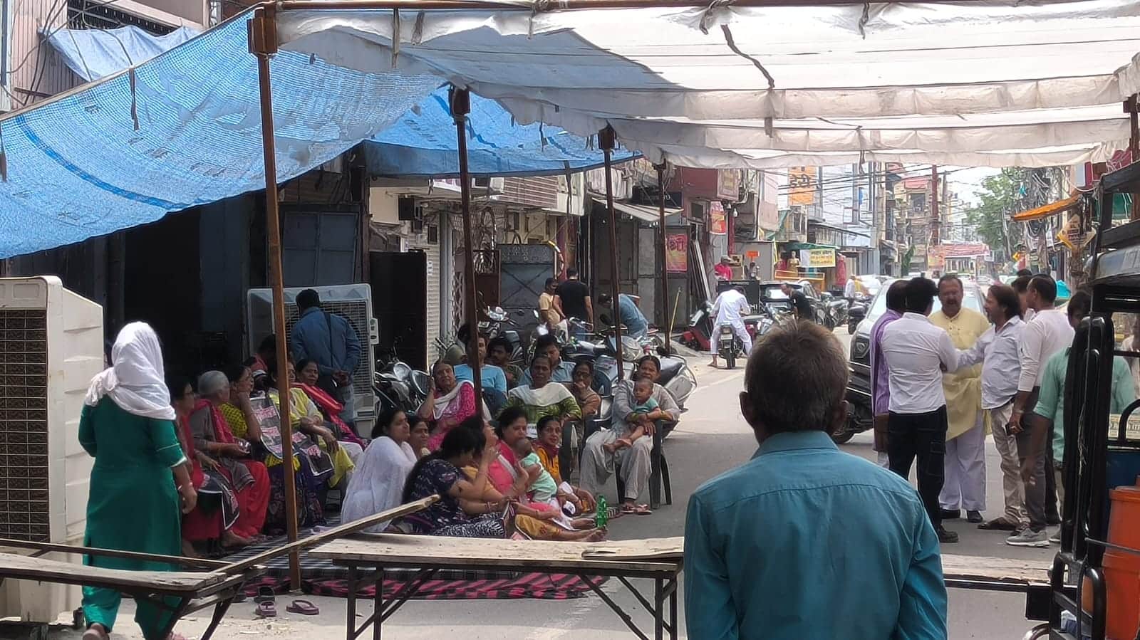 Women’s Protest Enters Day 8 at Central Market Meerut, Slogans Against Setback Action; Ajay Rai