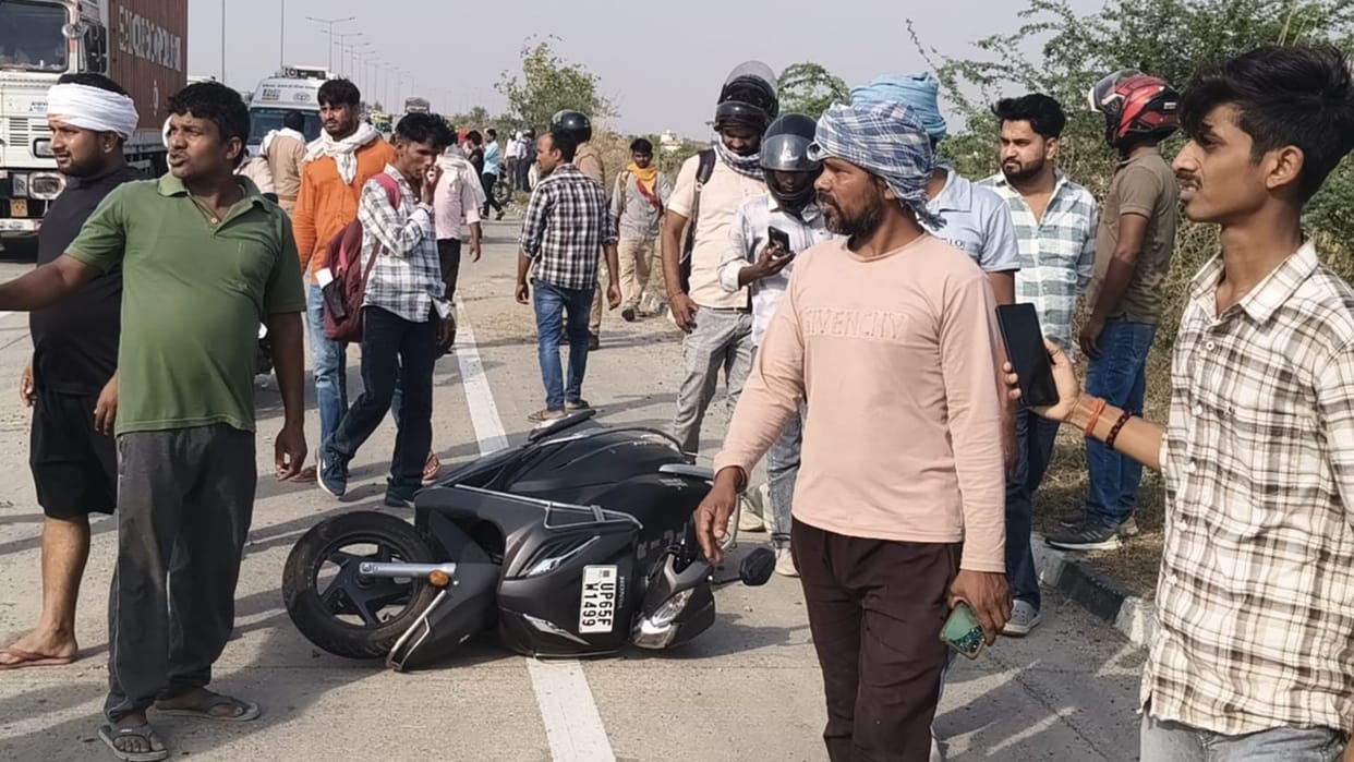 Woman riding scooter killed after being run over by car in ghazipur
