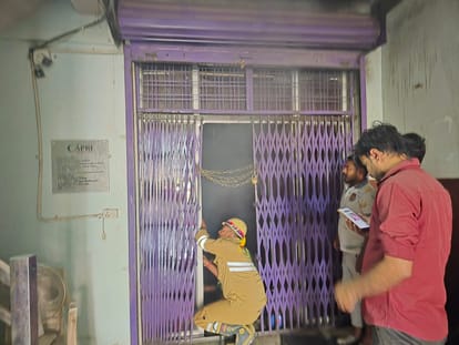 Auraiya Fire Incident Blaze at Capri Gold Loan Office Major Mishap Averted