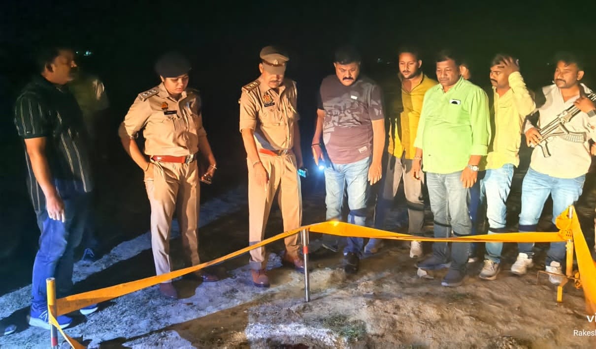 Fatehpur Three Chain Snatchers Arrested in Police Encounter Two Sustain Gunshot Wounds to the Legs