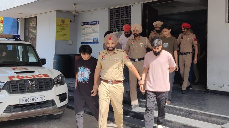 10 accused arrested in Zirakpur in fraud case