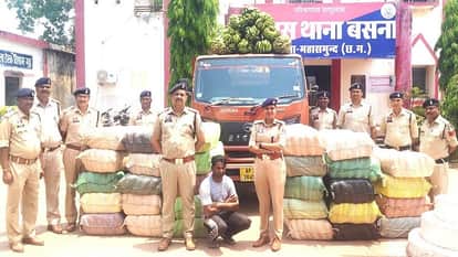 Mahasamund Police Operation Nishchay Ganja Worth 4.5 Crore Hidden Beneath Banana Consignment Seized in Mahasa