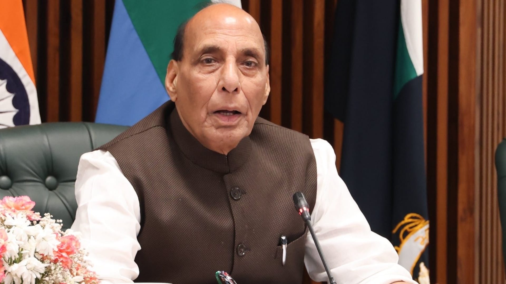 रक्षामंत्री राजनाथ सिंह