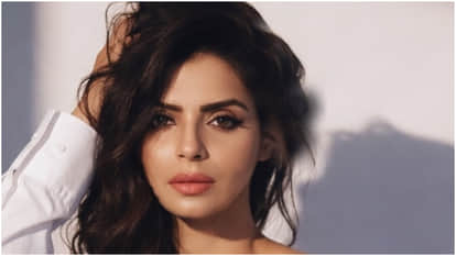 Sonali Raut Claims She Got Scabies On Bigg Boss Marathi 6 Says Rats Was in Kitchen Cockroaches In Food