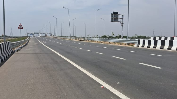 Ganga Expressway: 594 किमी का मेगा कॉरिडोर लोकार्पण को तैयार, देश का सबसे बड़ा प्रोजेक्ट चार हिस्सों में पूरा
