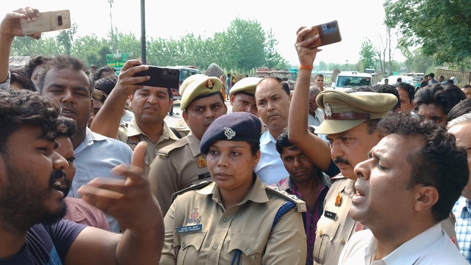 Muzaffarnagar: A drunken altercation took place, a vegetable seller was strangled to death, the body was throw