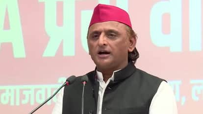 BJP calls Akhilesh tap thief SP president calls him  traitor attacks X after delimitation bill falls