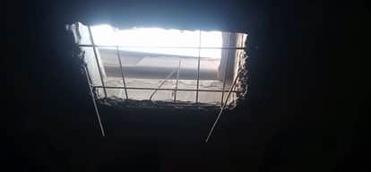 30 Kg Silver Looted After Roof Cut in Agra CCTV Shows Auto and Bikes Insider Angle Suspected