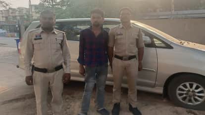 Police arrested the employee who fled with the Innova from the mall parking lot