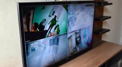 Kanpur Father Strangles Twin Daughters to Death Then Strikes Their Necks with a Hammer While Holding Cleaver