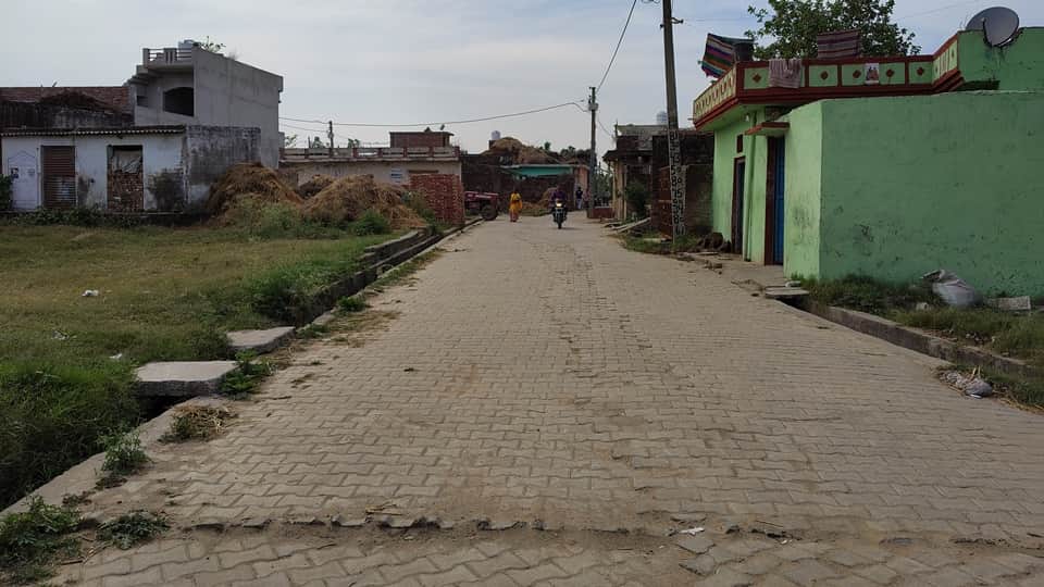 Thakurdwara Unrest: Silence Descends Lanes of Narayanpur Chhanga; SP MP Barred from Entering Village