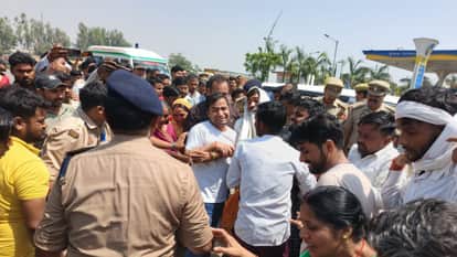 Man Dead Body Found Hanging at In-Laws House Family Suspects Murder in Lakhimpur kheri