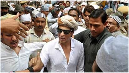 Shah Rukh Khan pushed into Ajmer Dargah police lathi charge how was actor reaction
