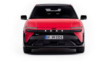 Hyundai Ioniq 3 Revealed: Up to 495 km Range, ‘Pleos Connect’ Tech & Compact EV Design for Europe