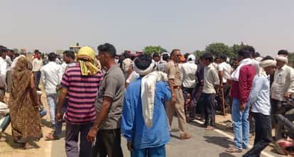 Hardoi Accident couple died after being struck by unidentified vehicle two monthold infant survives unharmed