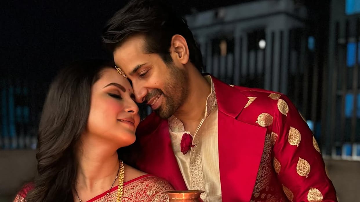 Puja Banerjee Announces Second Pregnancy With Kunal Verma Flaunts Baby Bump In Video