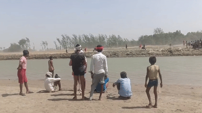 Shravasti: Two teenage girls drowned in Rapti river