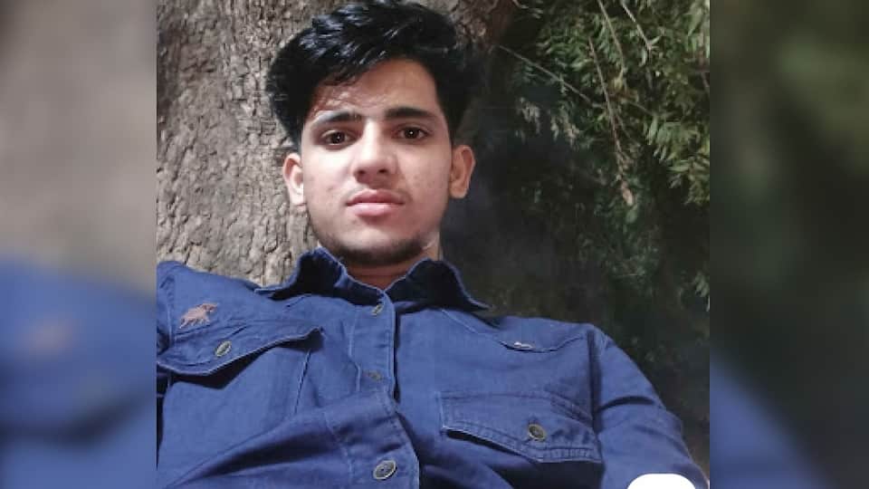 A senior IRS official's daughter has been found dead in a house in Amar Colony area of Southeast Delhi