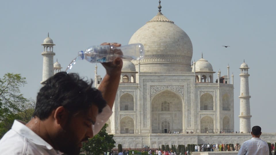 Extreme Heat Alert in Agra: Temperature May Touch 44°C in Next Three Days