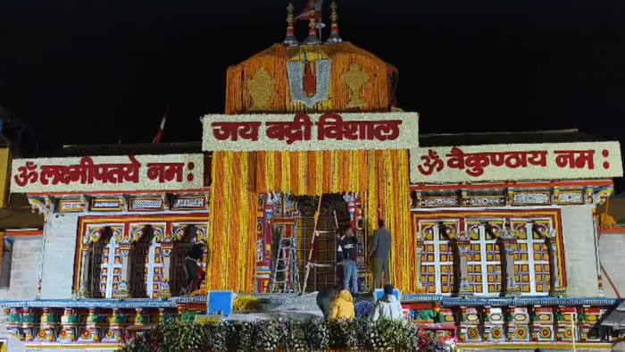 Badrinath Dham Decorated with 25 Quintals of Flowers Portals to Open Tomorrow Divine Darshan in Pictures