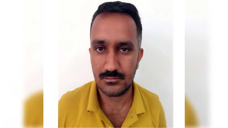 Rajasthan: सीएचओ भर्ती परीक्षा पेपर लीक मामले में मुख्य सहयोगी गणपत लाल मालवाड़ा गिरफ्तार, SOG ने की कार्रवाई